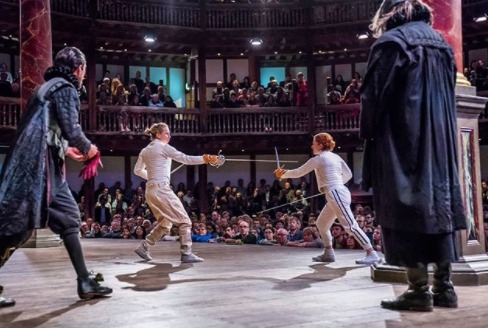 people fencing