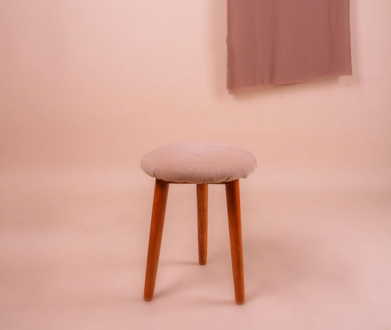 stool
